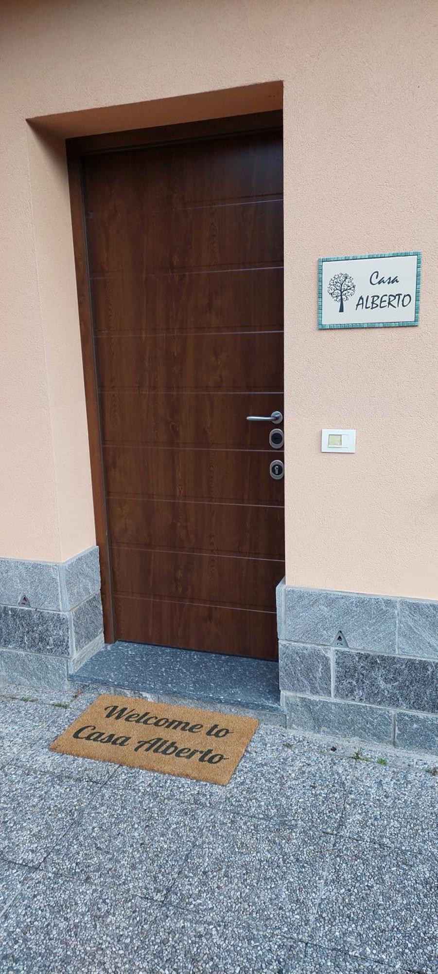 Casa Alberto - Appartamento Zona Bellagio Magreglio ภายนอก รูปภาพ