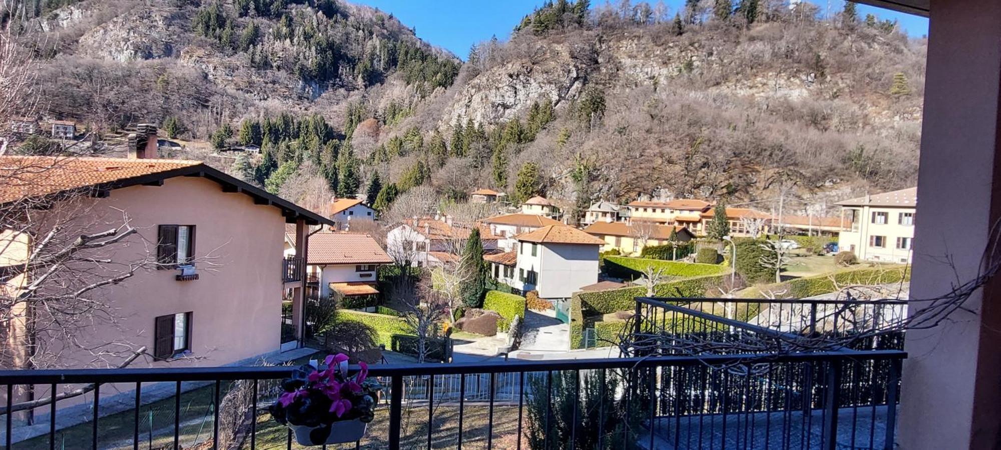 Casa Alberto - Appartamento Zona Bellagio Magreglio ภายนอก รูปภาพ